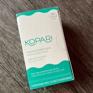 NEW kopari coconut milk, wipes on the go 20 wipes